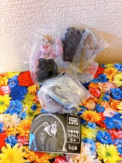 アースラ カプセルトイ