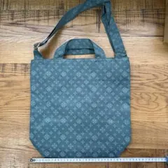 Daily russet グリーン　ショルダーバッグ