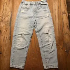 ♡何に合わせても似合う♡ZARA ザラ　140CM ジーパン　破れあり