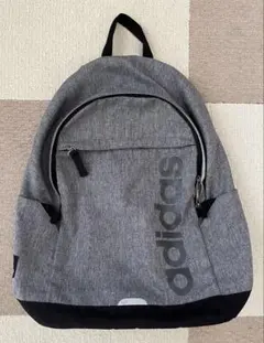 adidas グレー バックパック