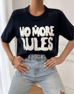 【古着】SHEIN 半袖ニット 黒 ロゴ入り