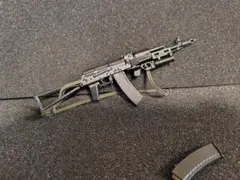 1/6　アーモリー製　USSR ·AKS74+GP25ライフル　銃　ミニチュア