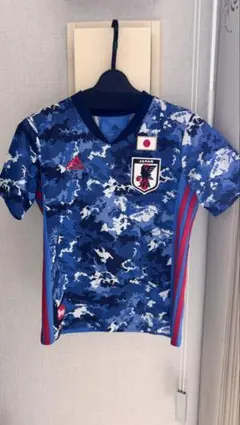 美品　キッズ140cm アディダス 日本代表 サッカーウェア 迷彩柄