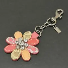 極美品✨️コーチ キーホルダー チャーム フラワー ビジュー シグネチャー レザー