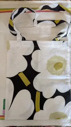 marimekko マリメッコバッグ　ウニッコ柄　マリメッコトートバッグ