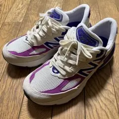 New Balance 990V6 