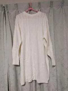 earth ホワイトニットワンピース