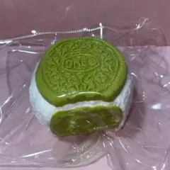 オレオ風 緑と白　氷バター　kikisquishyスクイーズ