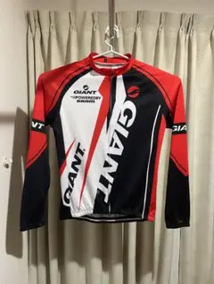 未使用品GIANT半袖ジャージ＆レーサーパンツ サイズM 楽天市場】ジャイアント サイクルウェアの通販