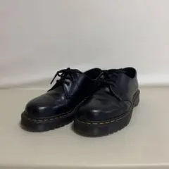 美品 Dr. Martens ドクターマーチン 3ホールシューズ 7 ブラックのサムネイル