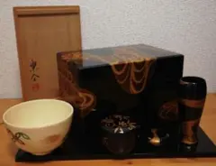 茶道具　桐　利休好　薬籠蓋　茶通箱セット　茶入　棗　仕服付　稽古　四箇伝　奥伝 茶道具 桐 利休好 薬籠蓋 茶通箱セット 茶入 棗 仕服付 稽古 四箇伝