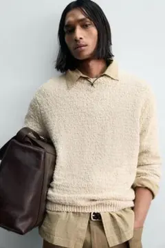 ZARA Mサイズ 不規則な折り目セーター 定価8,590円 ほぼ新品 ベージュのサムネイル