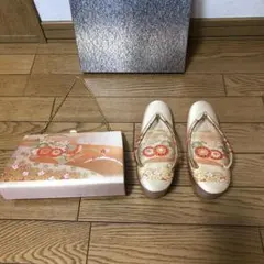 最終限定値下げ 超美品。卒業式 謝恩会結婚式、バッグ草履セット。足袋2足付き。
