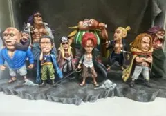 海外製 ワンピース 赤髪海賊団 フィギュア 9点セット