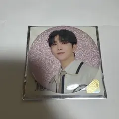 SEVENTEEN ジョシュア HOLIDAY 缶バッジ