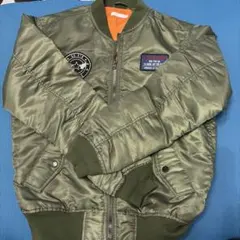 MA-1フライトジャケット オリーブ色