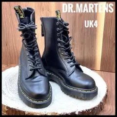 【美品】ドクターマーチン　バックジップ　着脱容易　ブラック　UK4