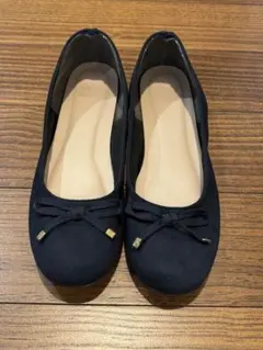 ★最終価格★【美品】リラクシス フラットバレーシューズ　ネイビー　スエード調