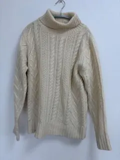 BEAMS HEART タートルネック ケーブルニット アイボリー M