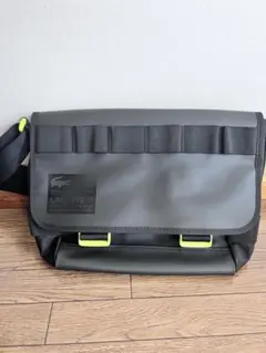 【極美品】LACOSTE メッセンジャーバッグ 黒 楽天市場】LCST ミニメッセンジャーバッグ LACOSTE ラコステ