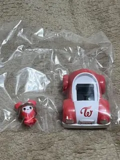 TWICE ラブリー プルバックカー コレクション ガチャガチャ