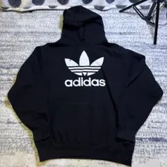 【美品】adidas 黒 フード付きパーカー　Mサイズ　ブラック
