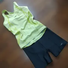Speedo スポーツ用水着 タンクトップとショートパンツ　M