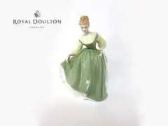 英国　ロイヤルドルトン　フィギュリン　フィギュア/陶磁器人形/女性像/西洋陶磁器