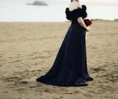 ブラックオフショルダー　ウェディングドレス