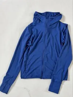 UNIQLOユニクロUVカットパーカーエアリズム速乾フード長袖Ꮪ 青　スポーツ
