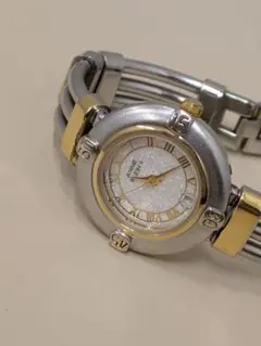 ANNE KLEIN クオーツ ラウンド ホワイト レディースのサムネイル