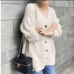 2026年最新】ラクーンファー カーディガンの人気アイテム - メルカリ