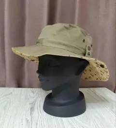 美品　リバーシブルハット