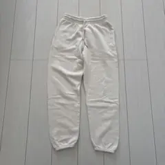 白　スウェットパンツ　ユニクロ