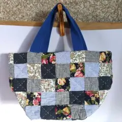 ㉜【匿名配送】 ハンドメイド パッチワーク トートバック