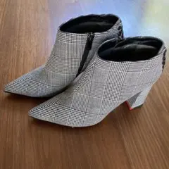 美品　STACCATO ショートブーツ　24.5cmのサムネイル