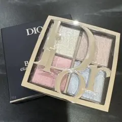 値下げしました！Dior バックステージグロウマキシマイザーパレット　002