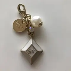 Samantha Vega ダイヤモンド型チャーム