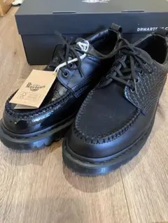 専用】Dr.Martens 英国製 クレイジーボム UK8 厚底 3ホール - メルカリ