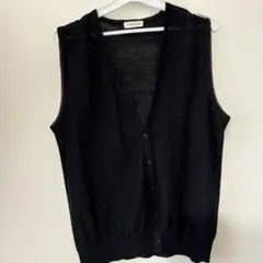 昭和レトロ　日本製　オシャレな黒いデザイン編みベスト　薄手