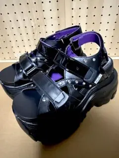 YOSUKE 厚底サンダル ブラック　コンビ　スタッズ付き　Mサイズ