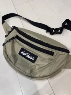 WILD THINGS ショルダーバッグ ベージュ