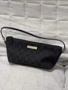 北8414]GUCCI GGキャンバス アクセサリーポーチ ブラック グッチ 