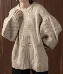 lawgy ベージュ ケーブルニットセーター オーバーサイズ