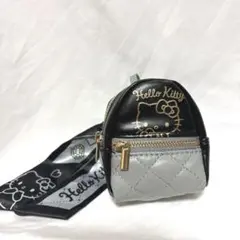 【新品未使用・タグ無し】ハローキティ スカーフ付きチャーム リュック　グレー