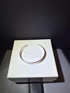 リ*タ様 Maison Margiela ナンバリングバングルのサムネイル