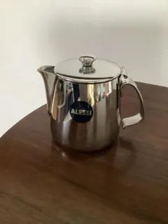 Item thumbnail for item 8b54f541-f835-4927-b979-34c587cb6ce5