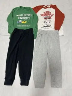 ユニクロ　トミカ パジャマセット