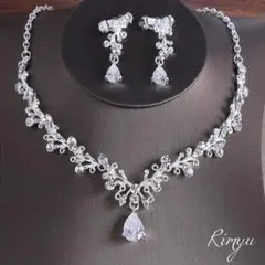 【赤字特価】CZ2点セット ウェディングアクセサリー ピアス ネックレス1