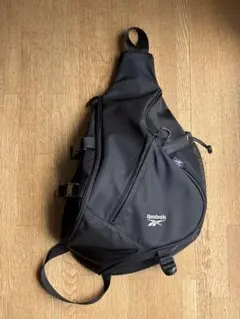 [美品］Reebok リーボック ショルダーバッグ ボディバッグ 約20Lのサムネイル